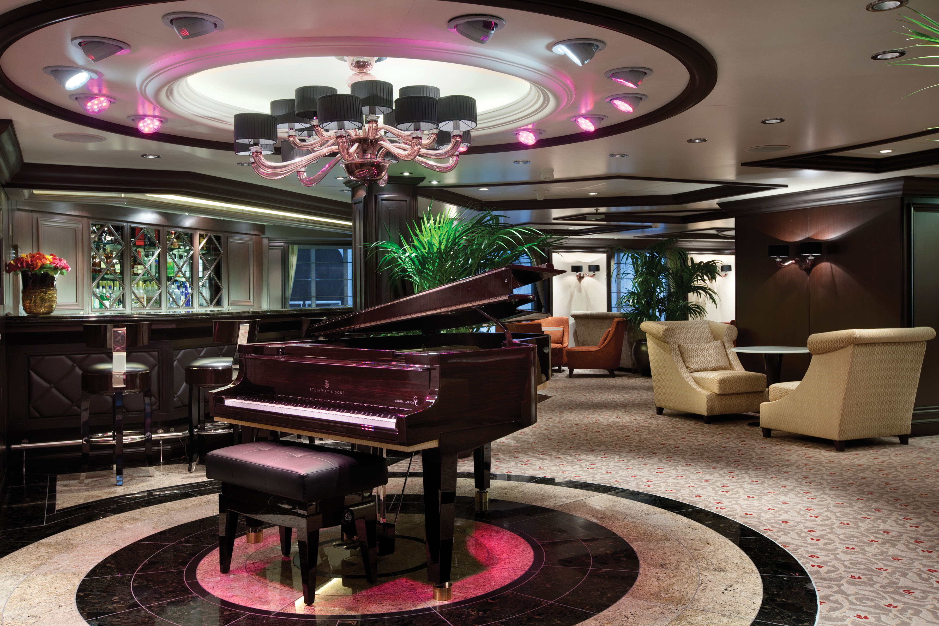 Listen to live piano music in Martini Bar