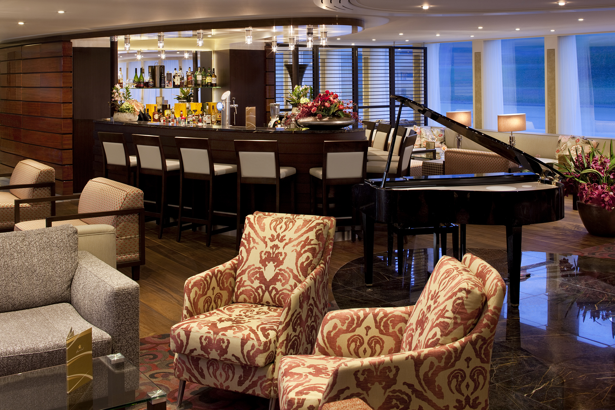 Relax in the lounge
