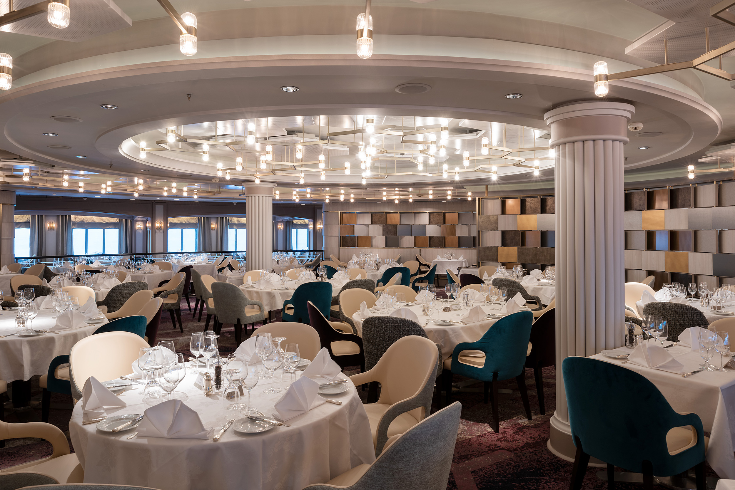 Dining in the main restaurant Waterside