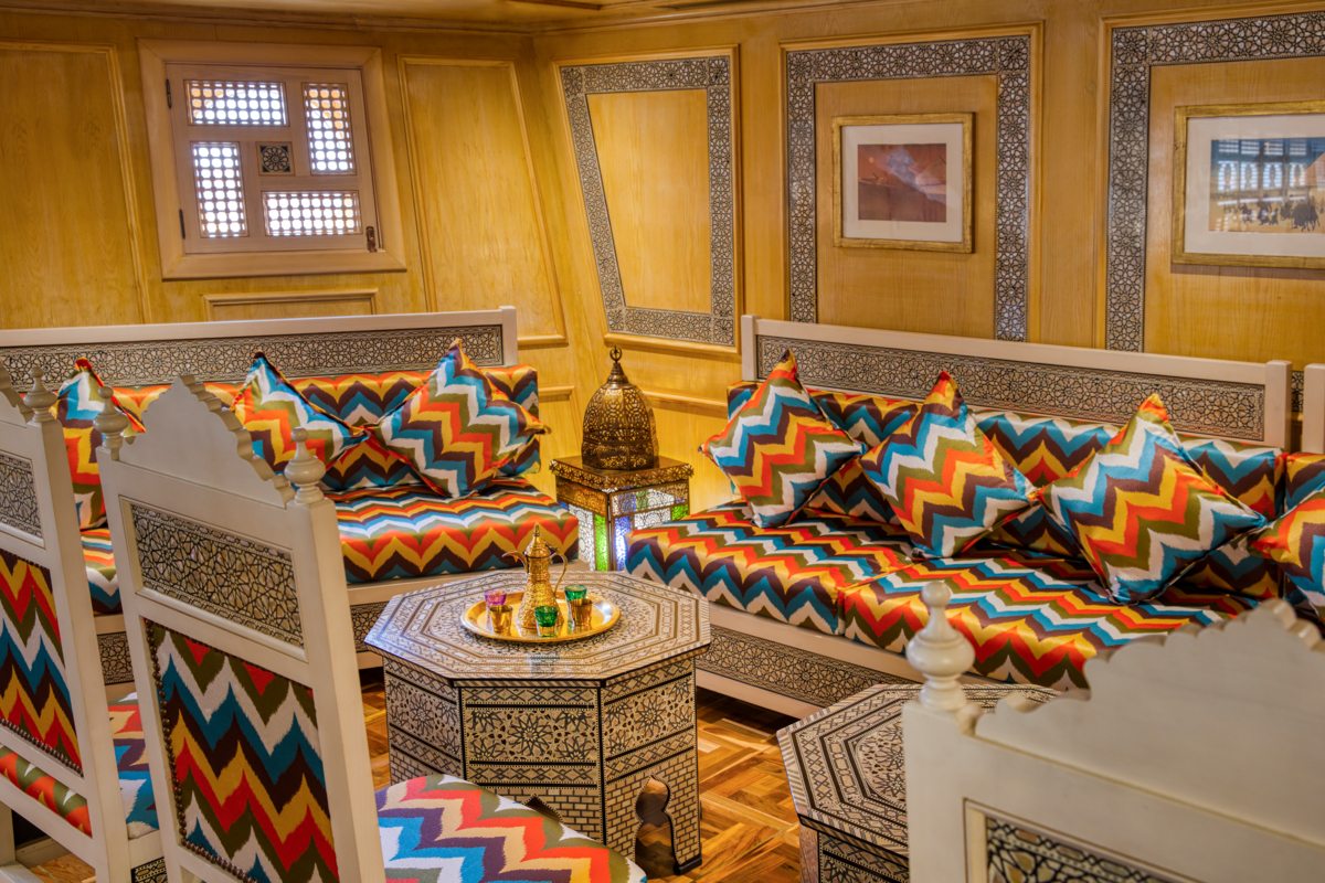 Relax in the lounge