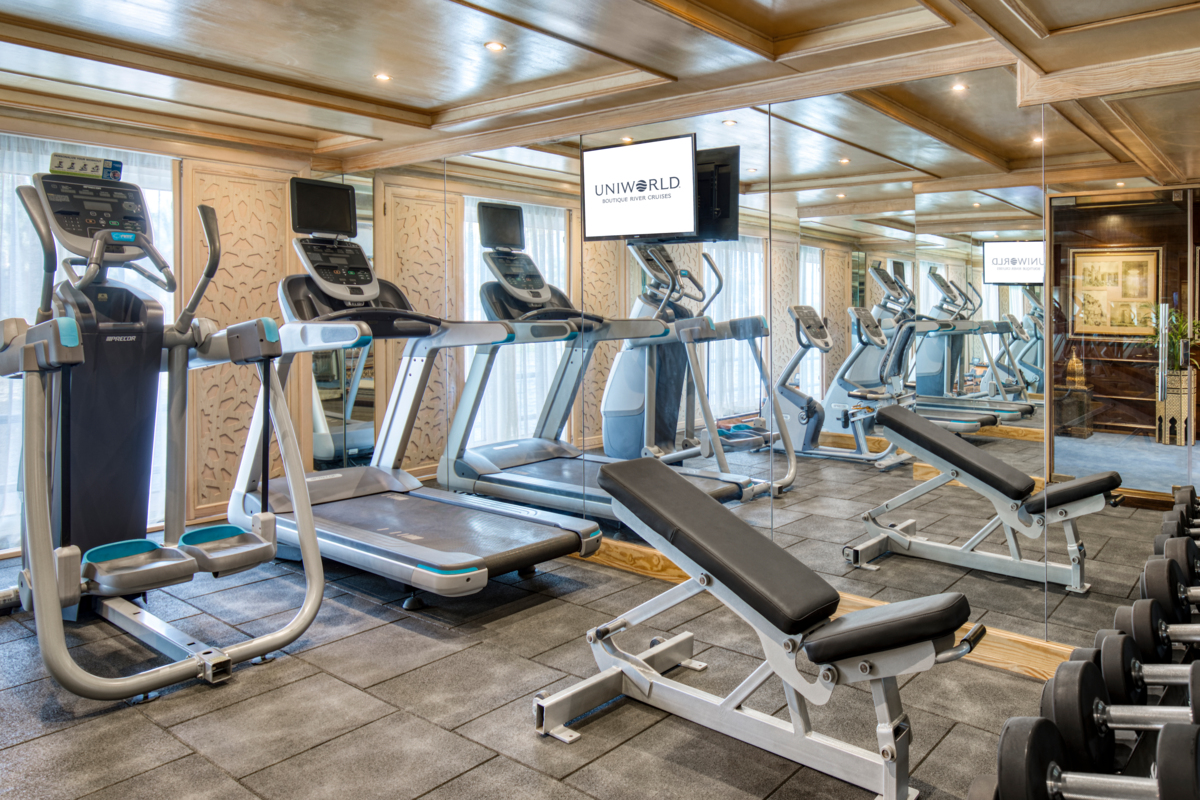 Exercise with sea views at the gym