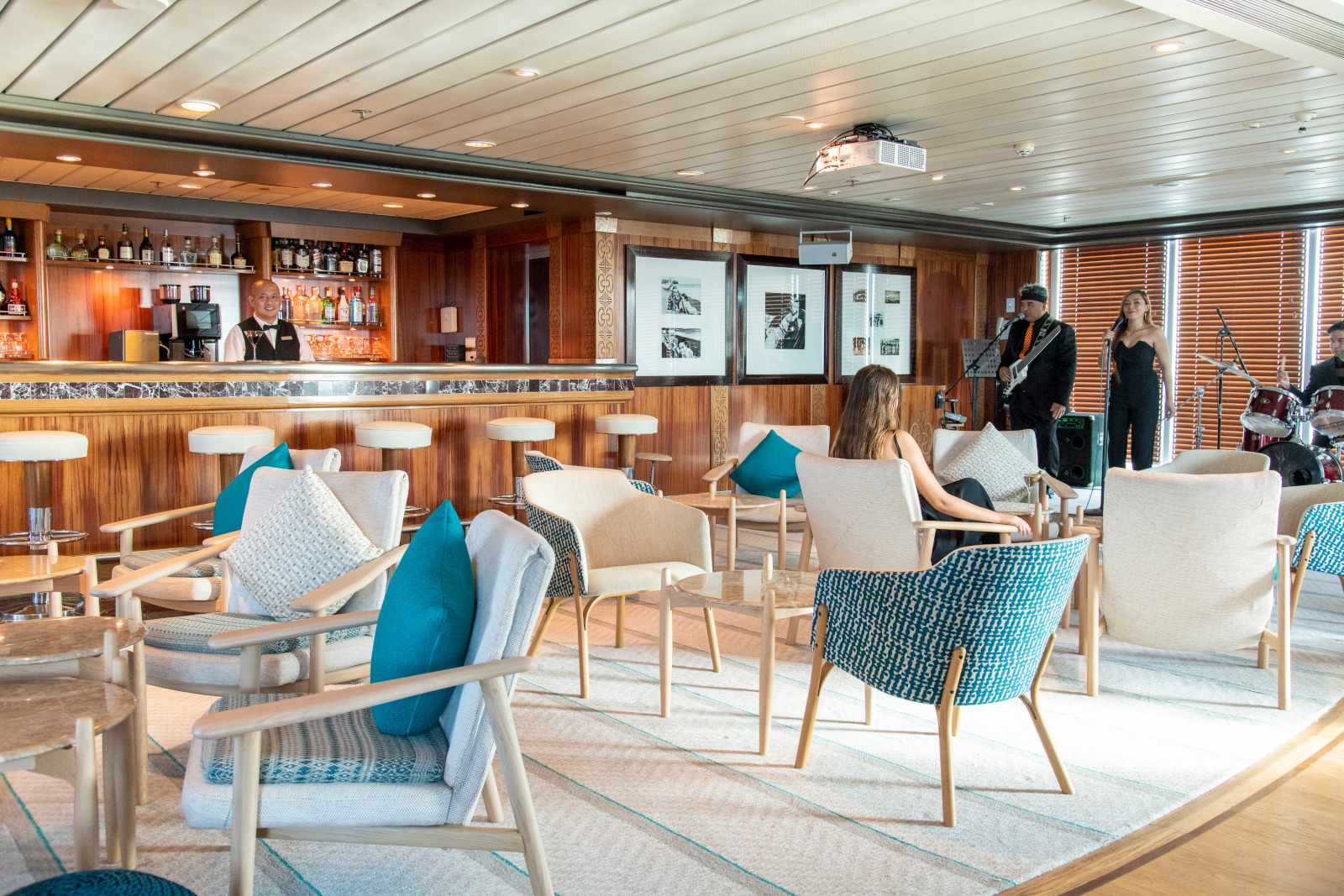 La Palette Lounge