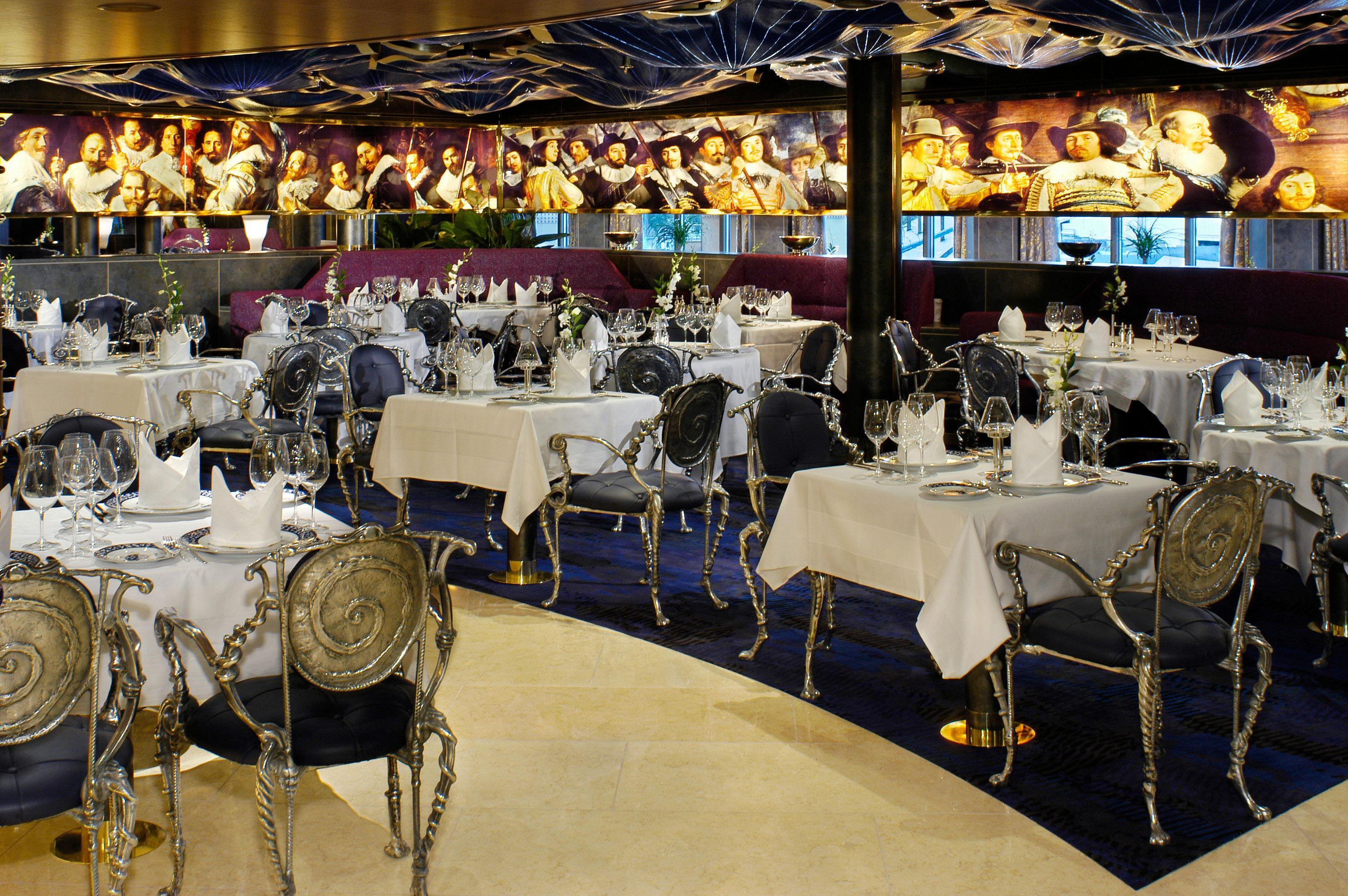 Pinnacle Grill specialty restaurant
