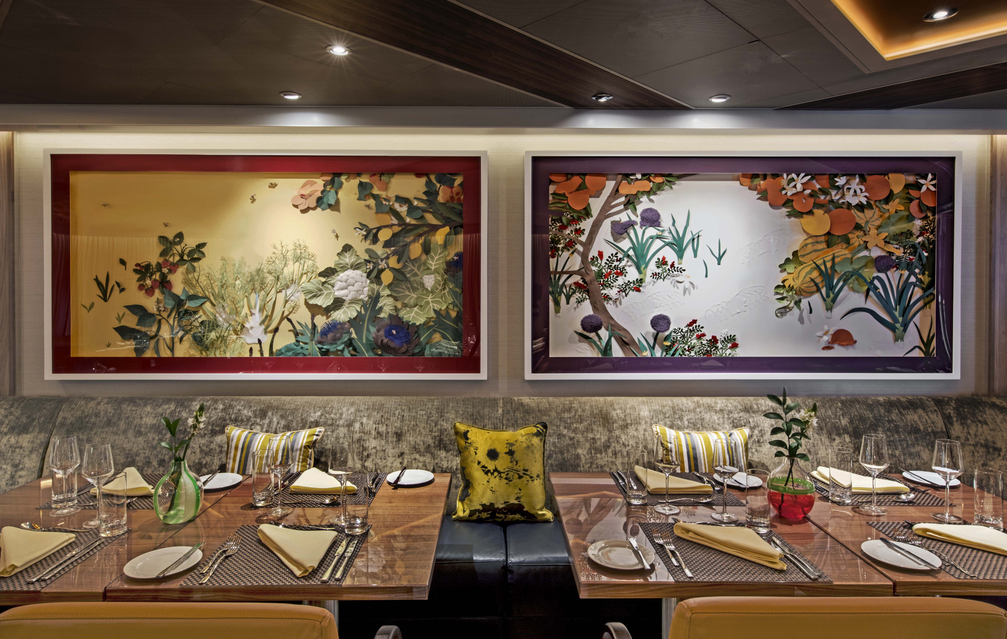 The buffet restaurant “The Colonnade”