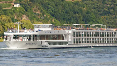 Scenic Pearl, Danube River