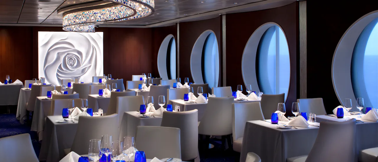Blu is an exclusive AquaClass and suite guest venue