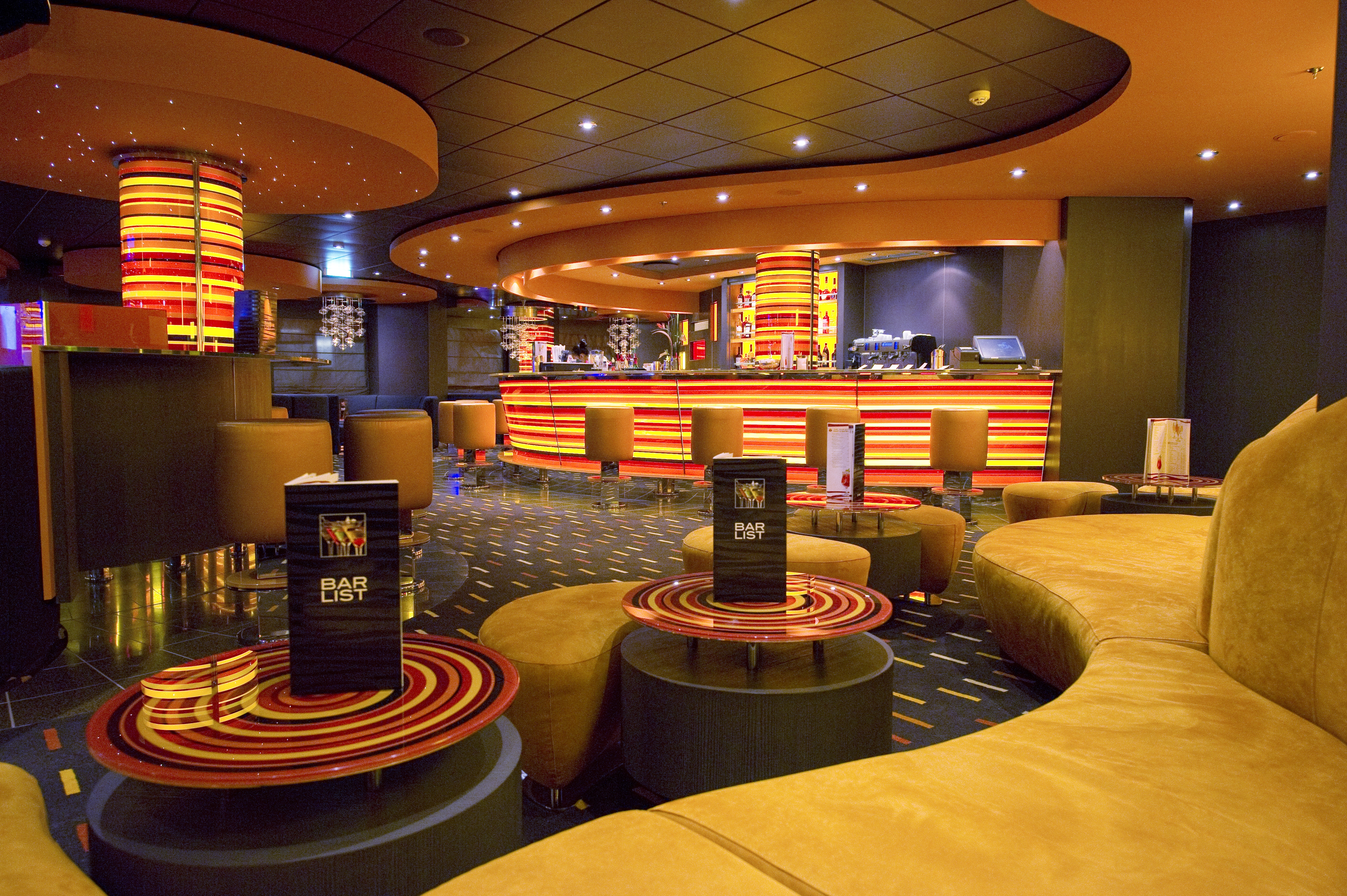 Golden Jazz bar