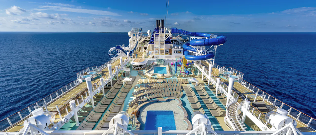 Pool deck