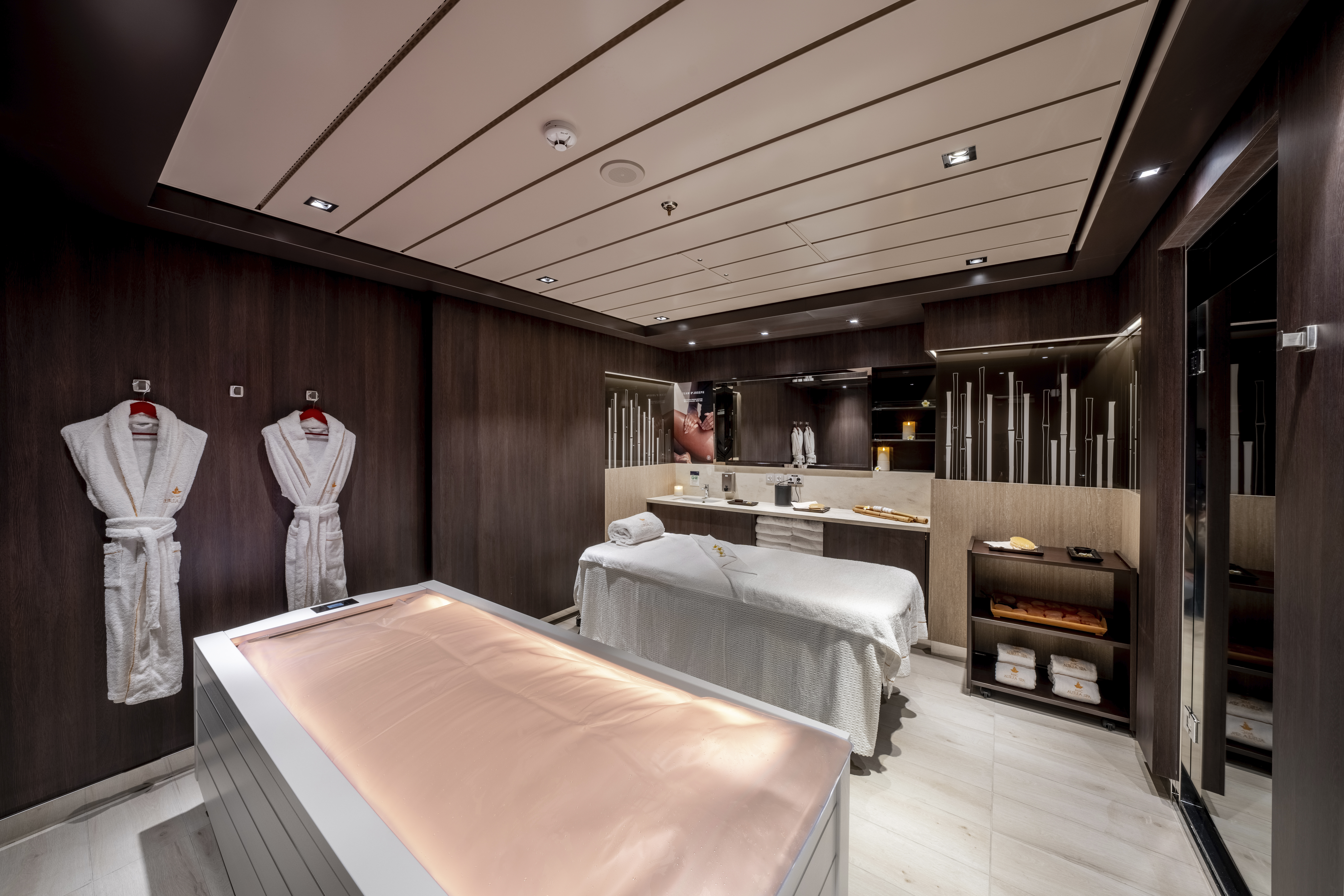 Relax at the Aurea Spa