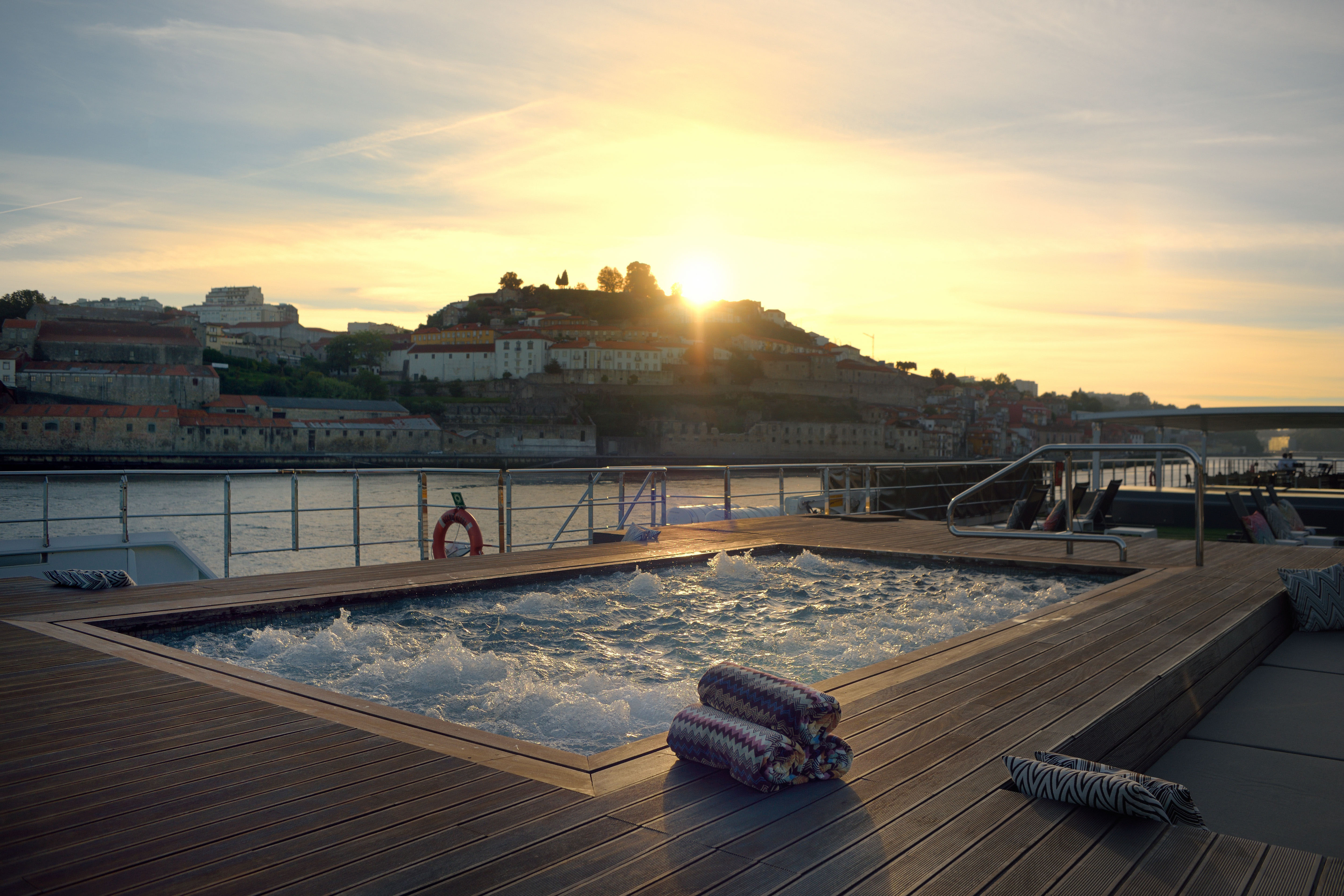 Relax at the sun deck