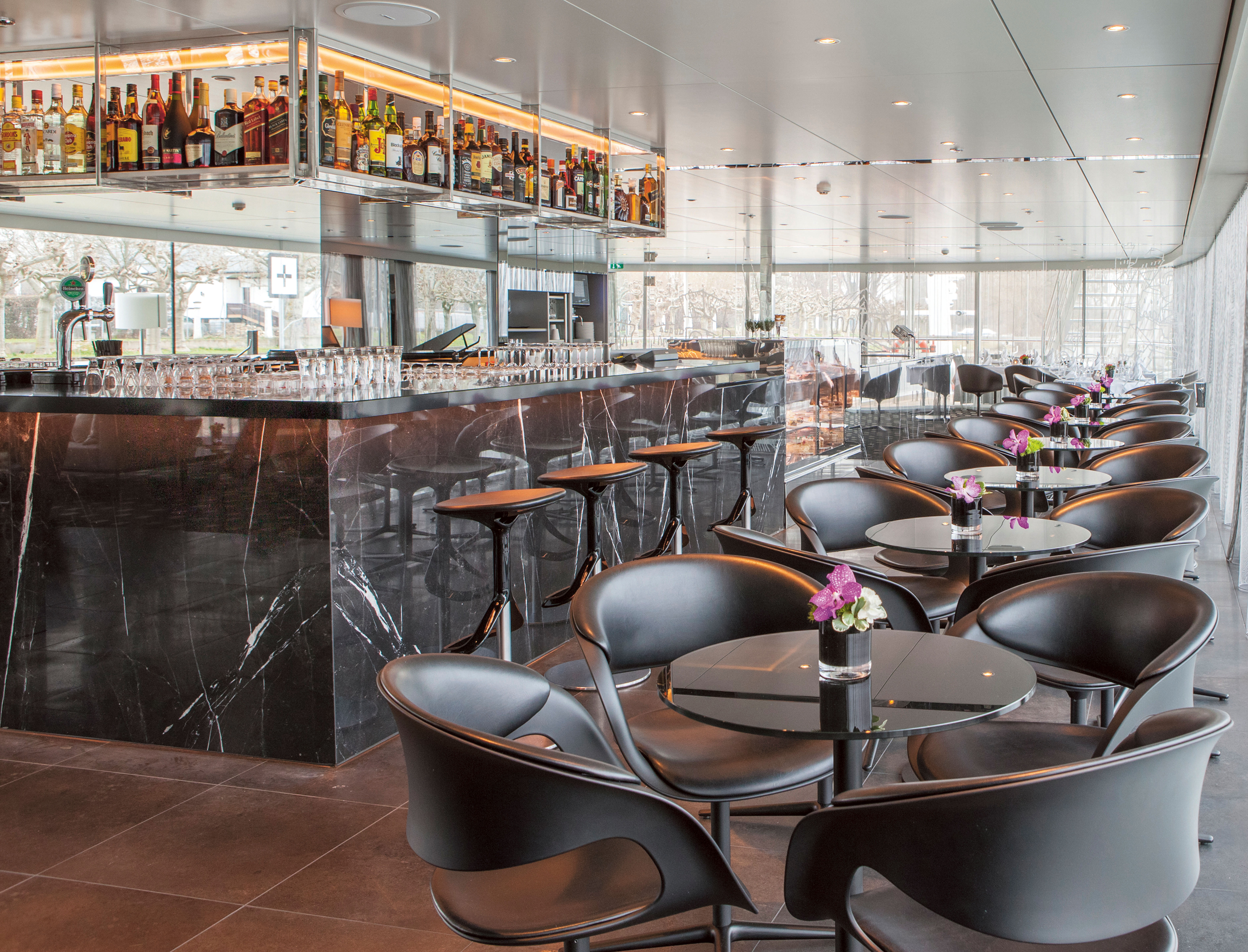 There is plenty of space to relax at the bar while taking in the breathtaking view in the Panorama Bar and Lounge