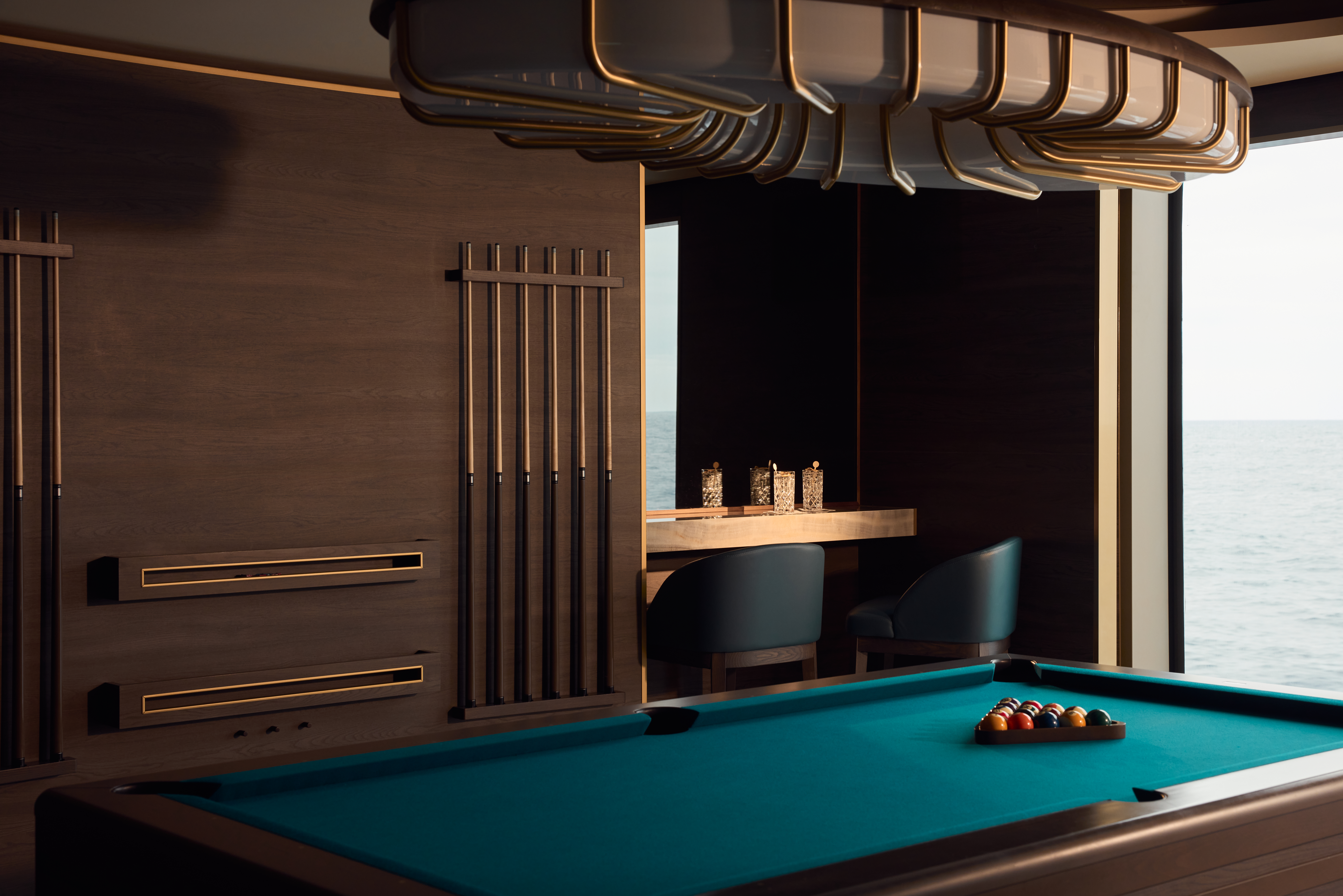 Astern Lounge