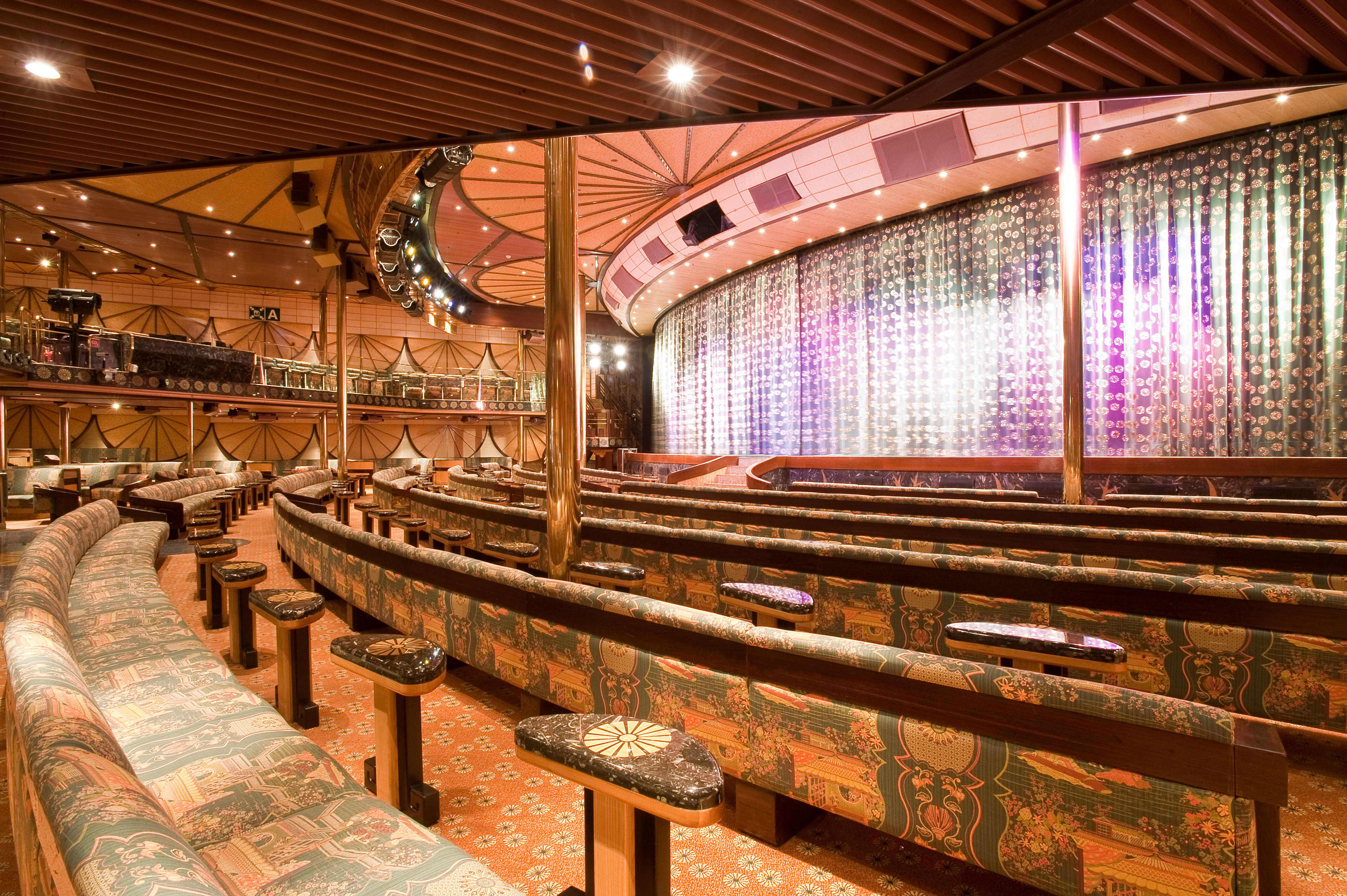 Las Vegas-inspired shows in the theatre