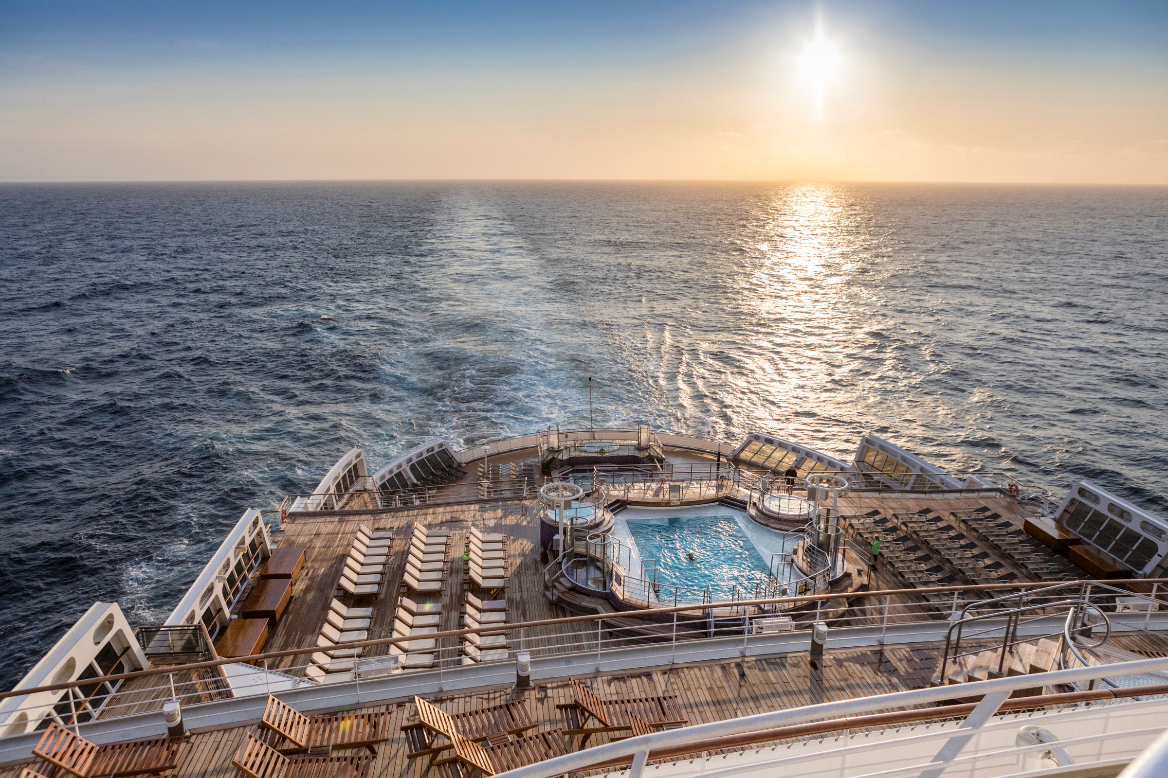 Queen Mary 2