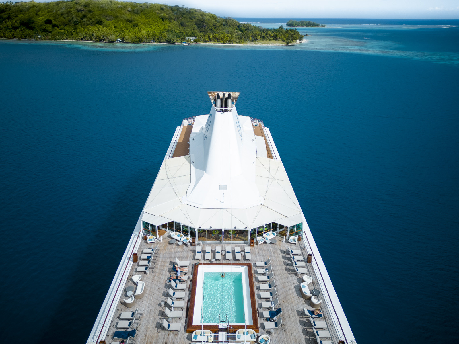 Sun deck