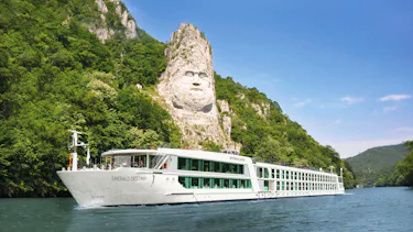 Emerald Destiny, Rhine River