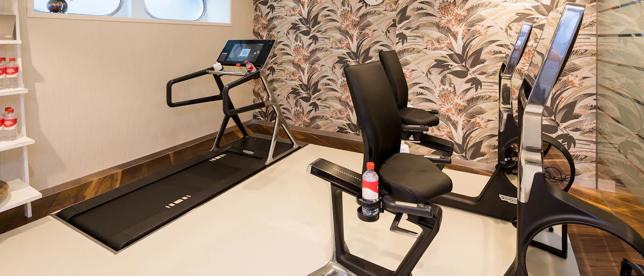 Exercise with sea views at the gym