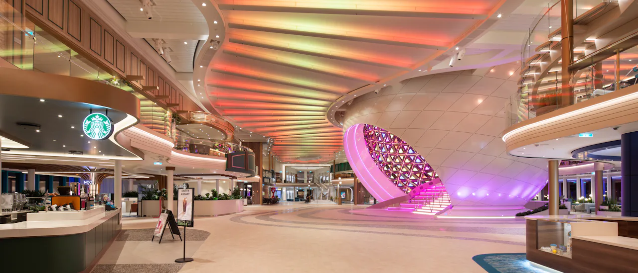Royal Promenade