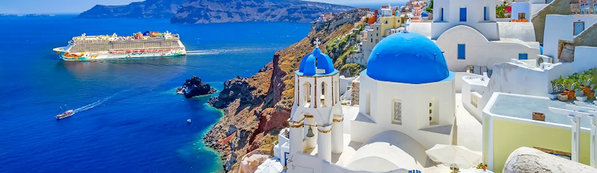 Norwegian Getaway in Santorini