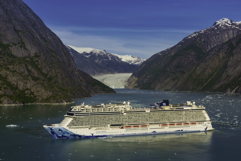 NCL Bliss at Endicott Arm Alaska