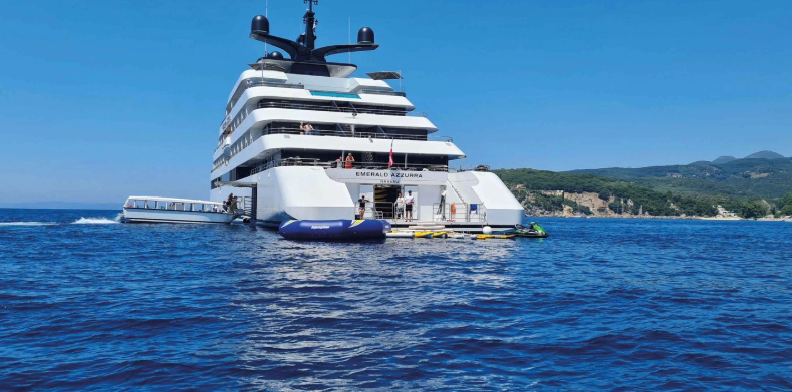 Emerald Yachts Marina Platform