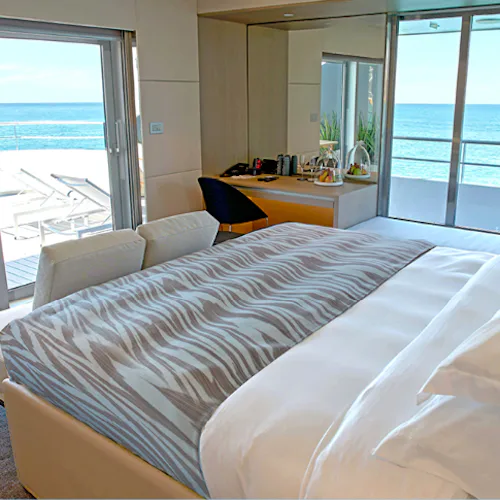 Emerald Sakara Suite