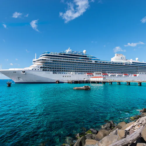 Oceania Vista in the Caribbean