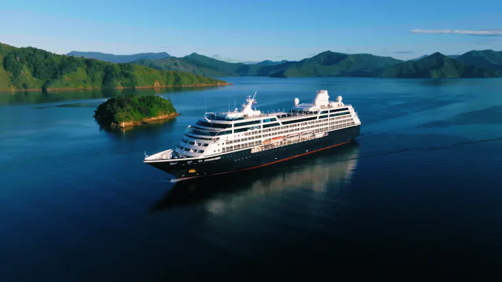 Azamara Cruises in to Picton and the Marlborough Sounds