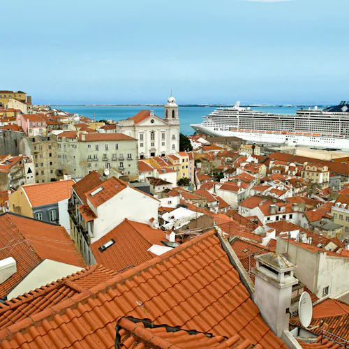 MSC Divina in Lisbon