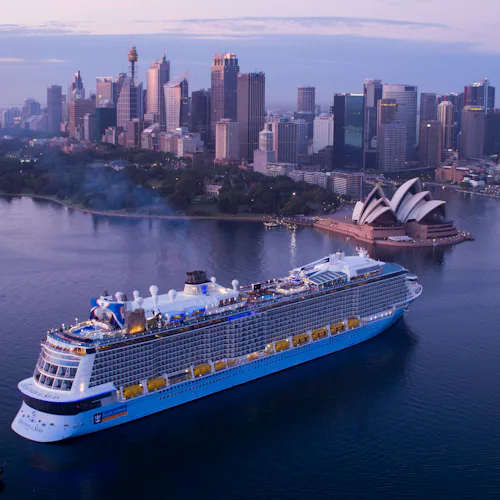 Ovation of the Seas arriving into Sydney