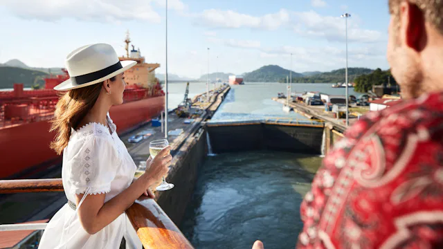 Princess Cruises in the Panama Canal