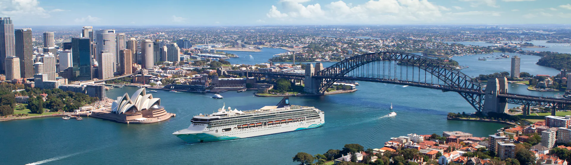 Norwegian Spirit in Sydney Harbour