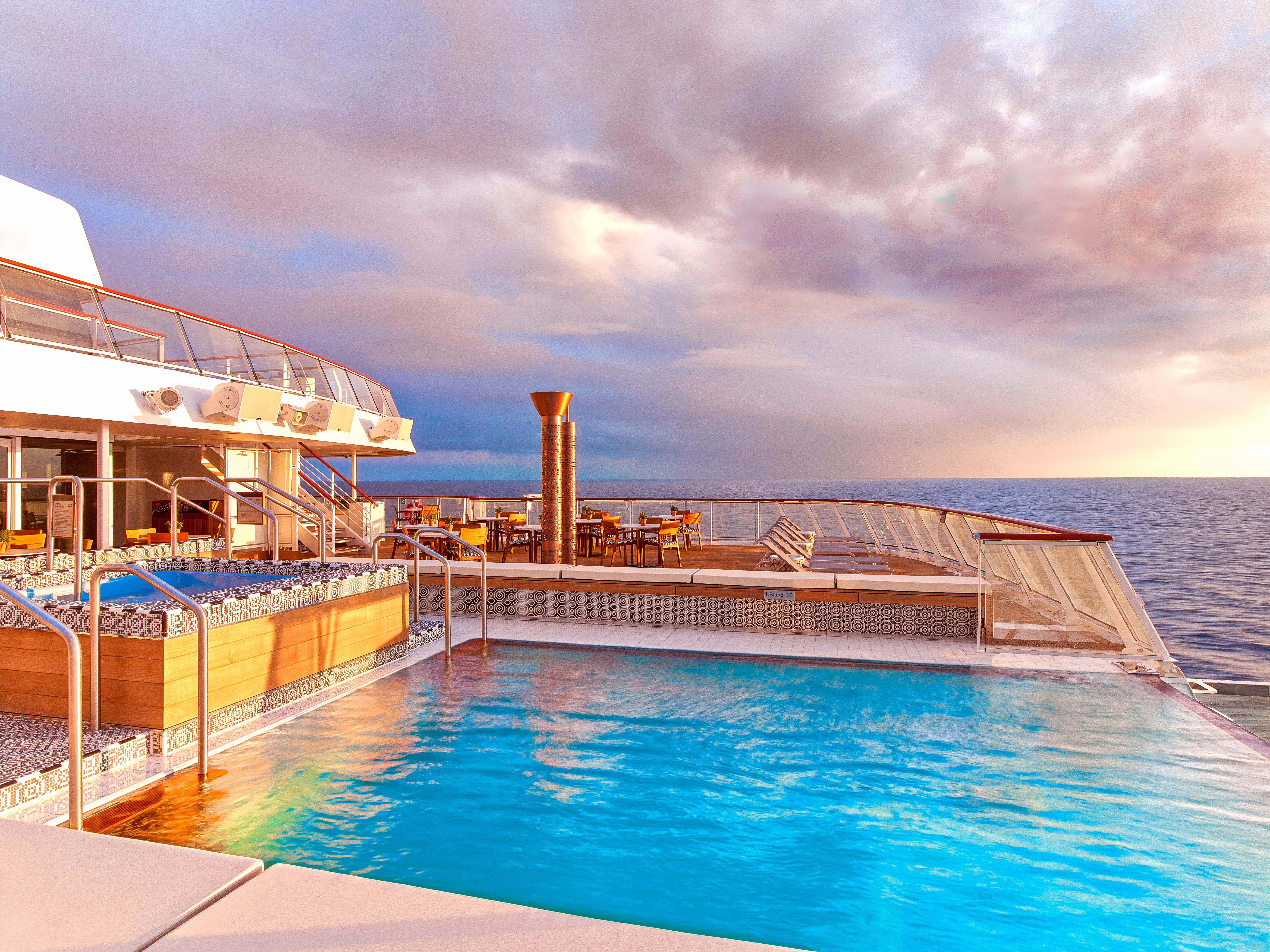 Viking Star Infinity Pool