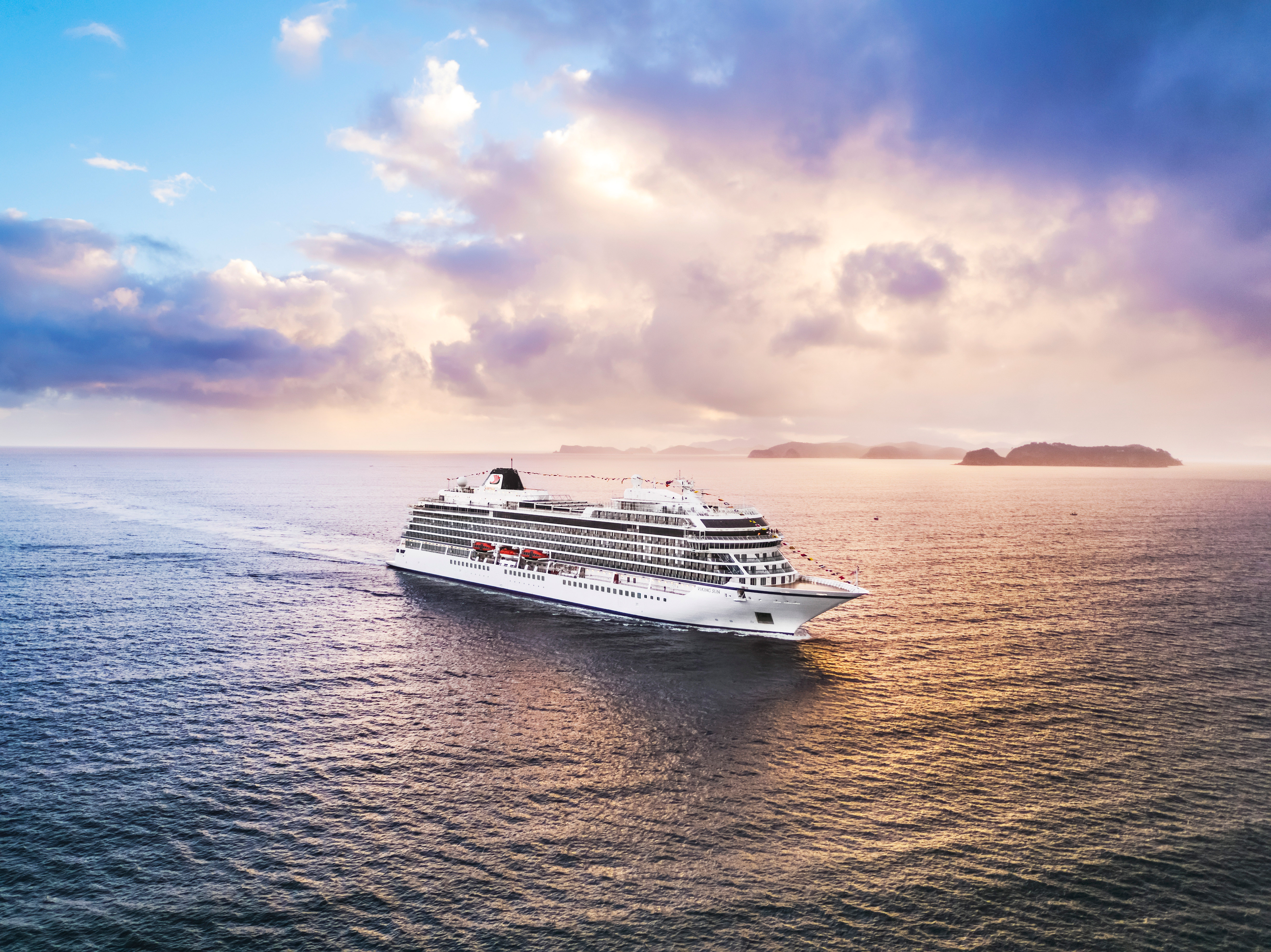 Ship in Bay of Islands
