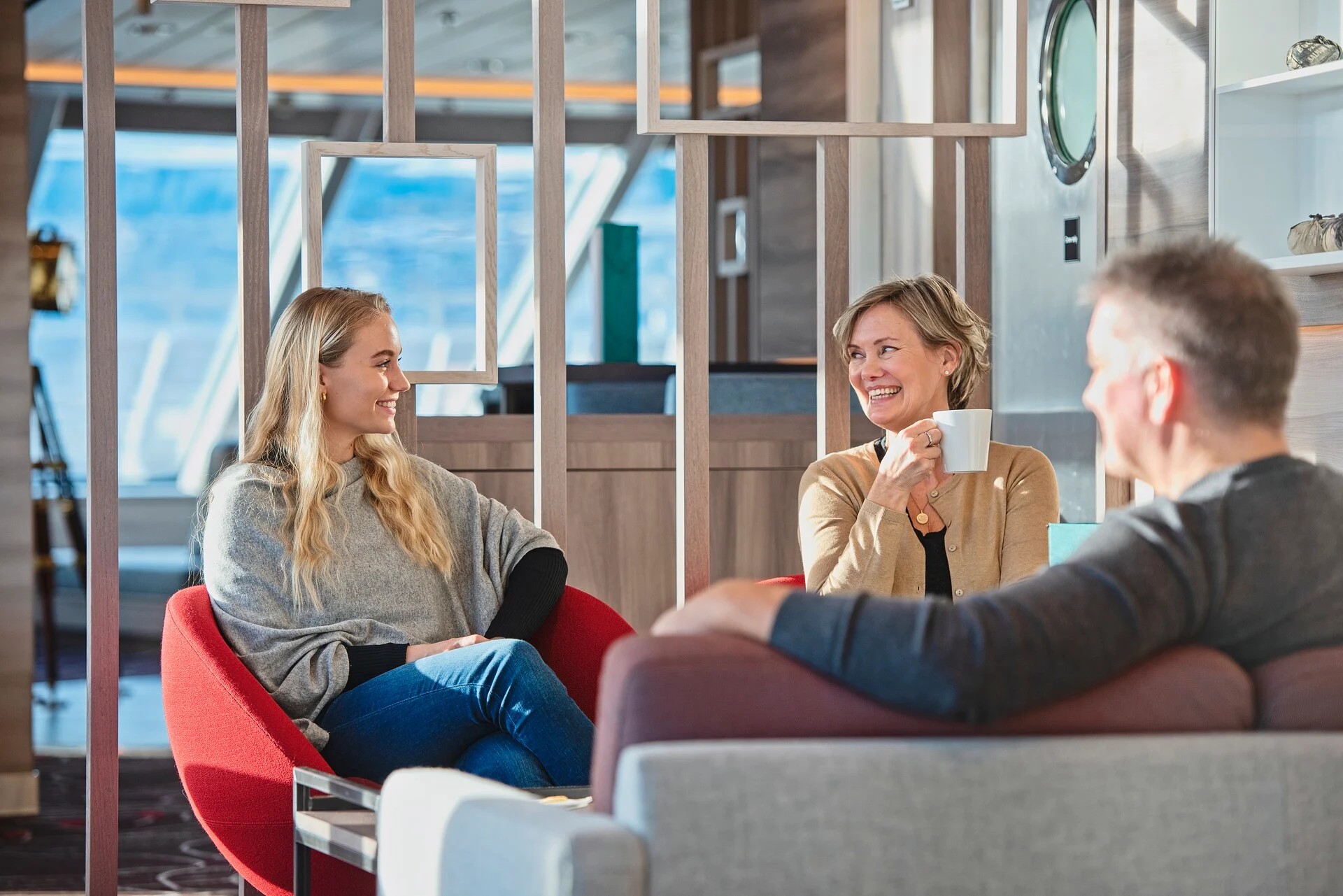 Guests enjoying Explorer Lounge