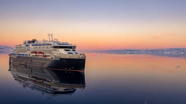 MS Roald Amundsen in Antarctica