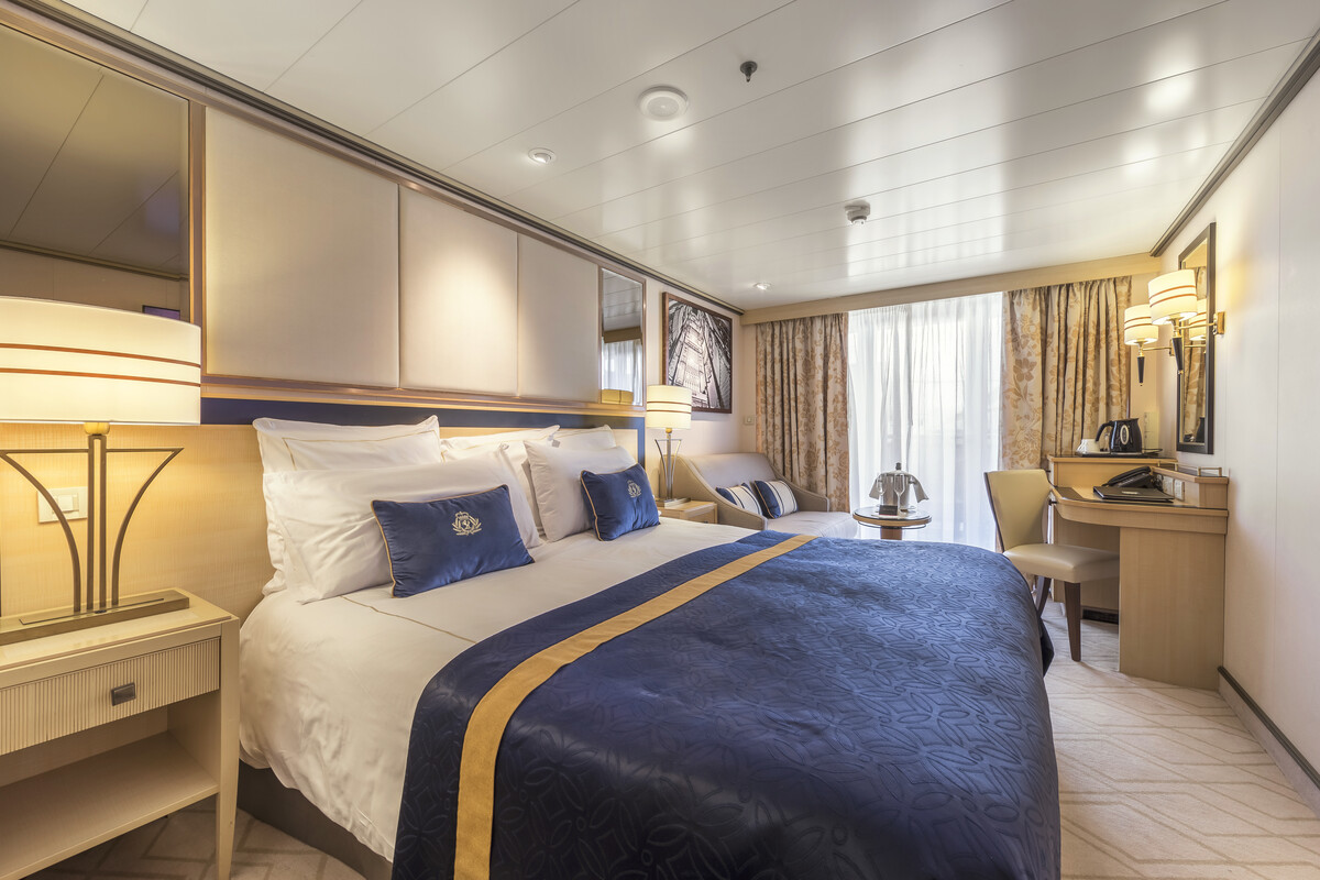 QM2 Brittania Balcony