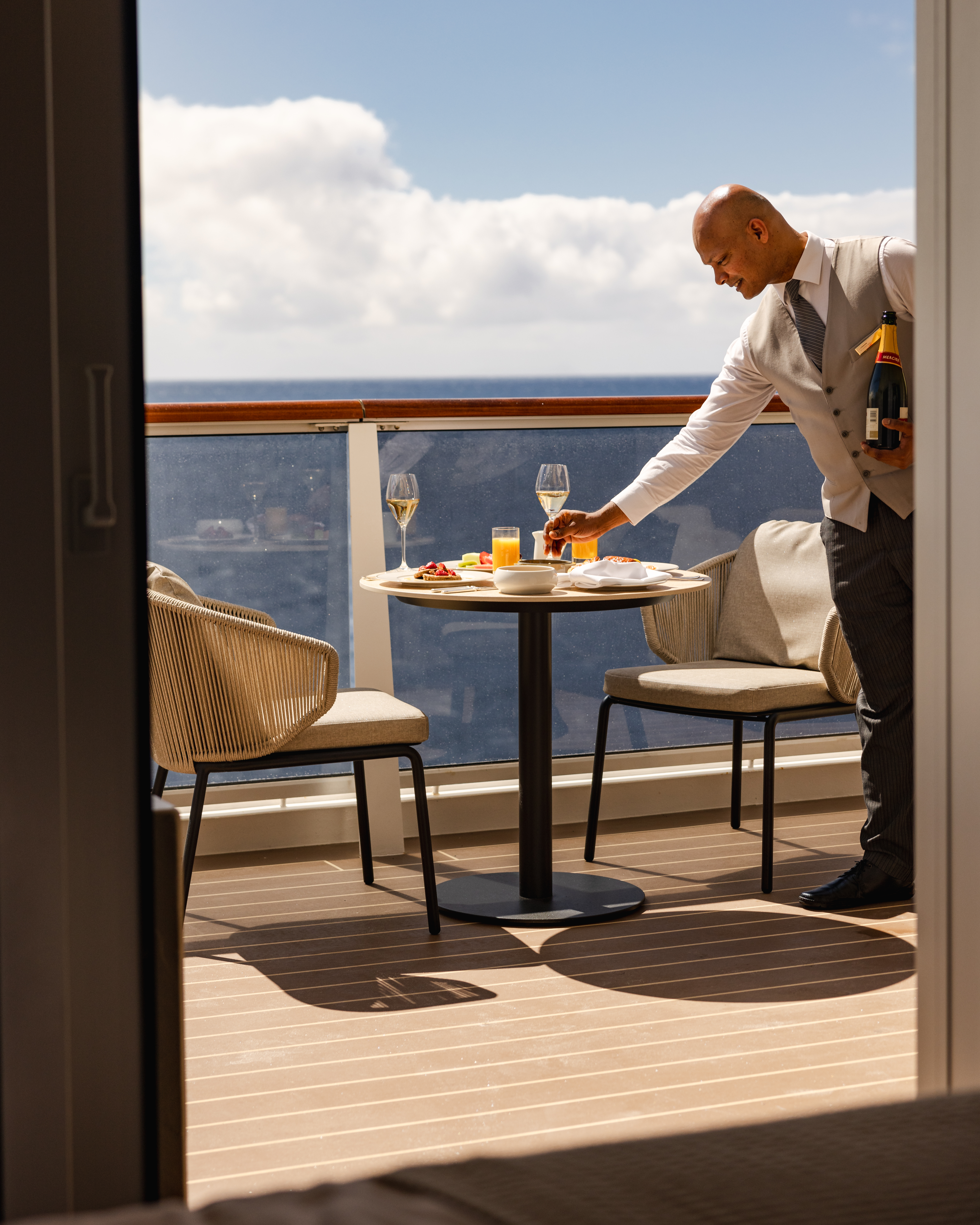 Wi-Fi & Gratuities