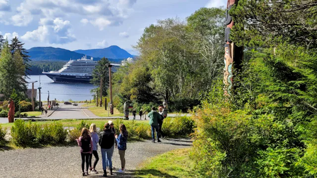 Holland America at Saxman Totem Park