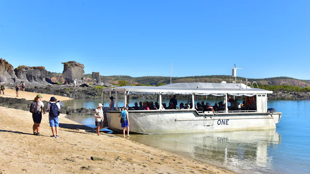 Xplorer Tenders